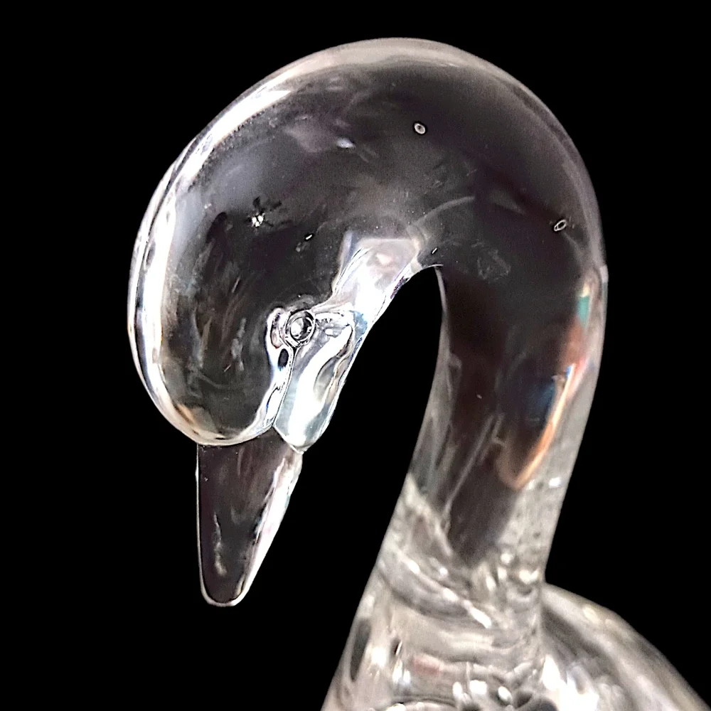 Vintage Lucite Swan Towel‎ Holder Clear Acrylic Guest Washcloth 80s MCM Graceful